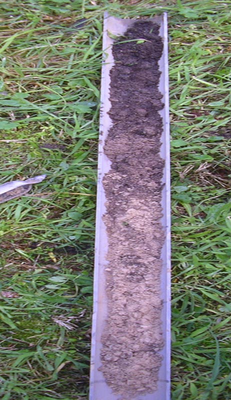 etude-hydrogeologique-infiltration-eaux-usees-traitees-station-epuration-centre-heliomarin-Pen-Bron-03-tariere